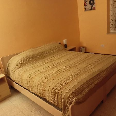 Casa Arcobaleno Hotel อเมเลีย ภายนอก รูปภาพ